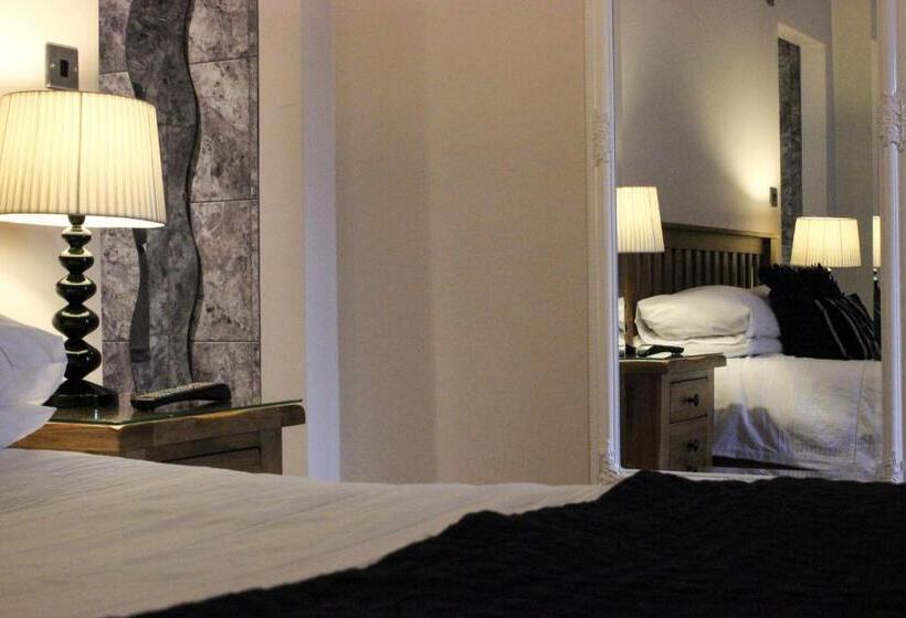 旅馆 The Badger Inn