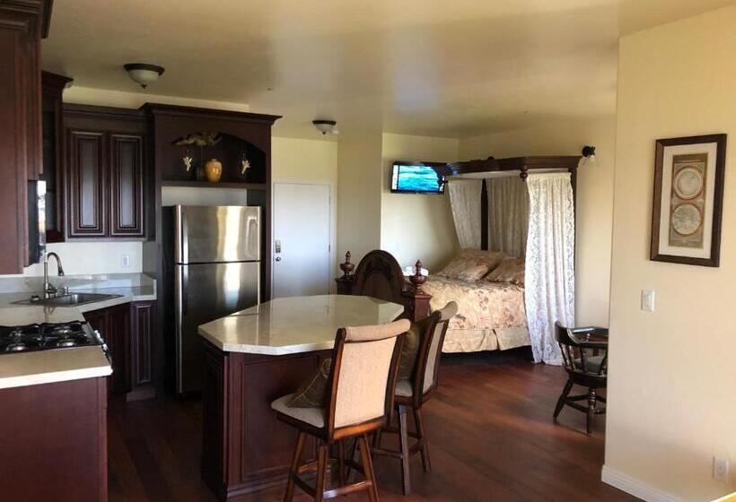 旅馆 The Castle Inn Of The Lost Coast