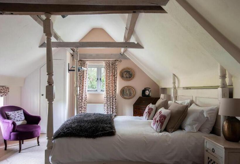 فندق صغير The Griffin Inn