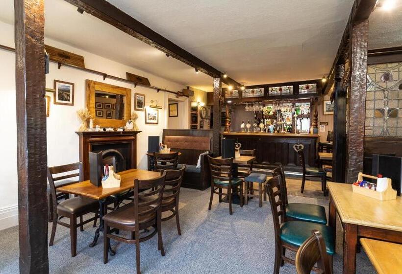 فندق صغير The Wheatsheaf Inn