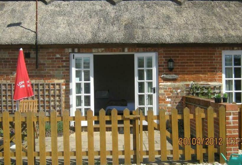 旅馆 Turfcutters Arms