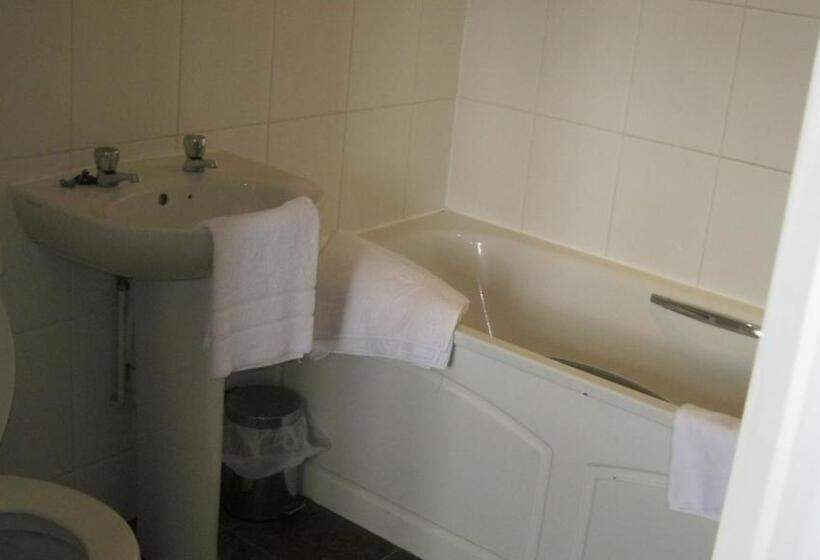 旅馆 Turfcutters Arms