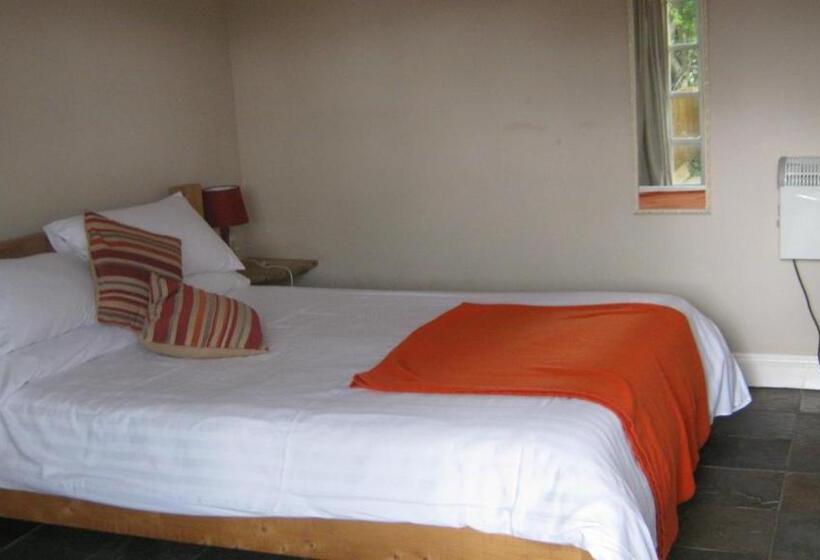 旅馆 Turfcutters Arms