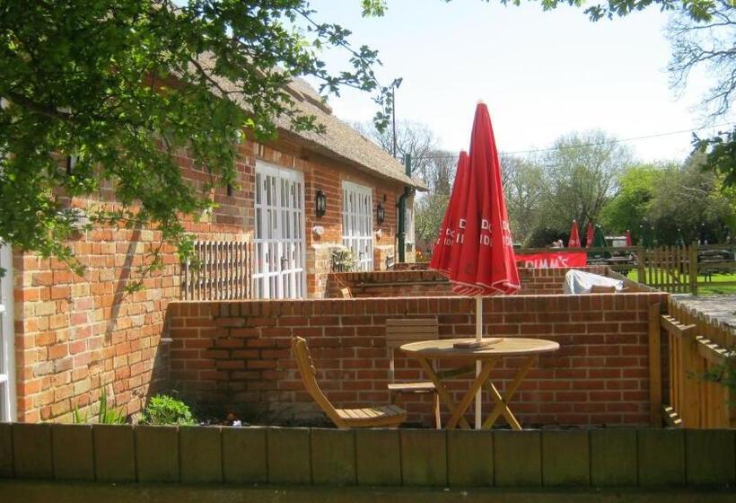 旅馆 Turfcutters Arms