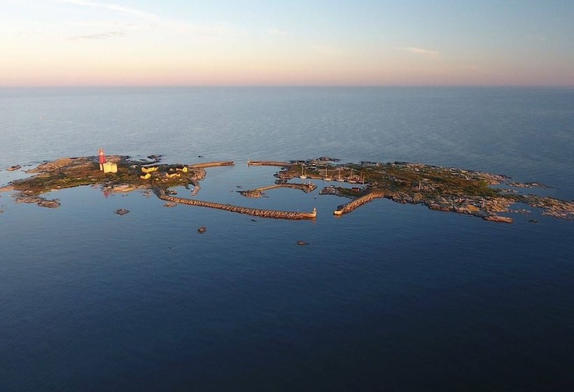 הוסטל Utklippan