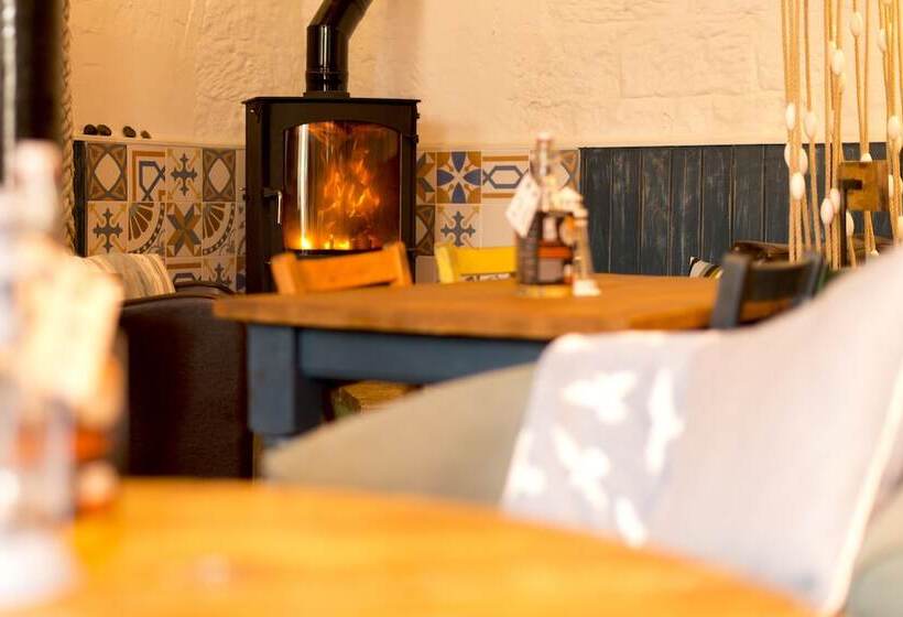 旅馆 Yha Boggle Hole