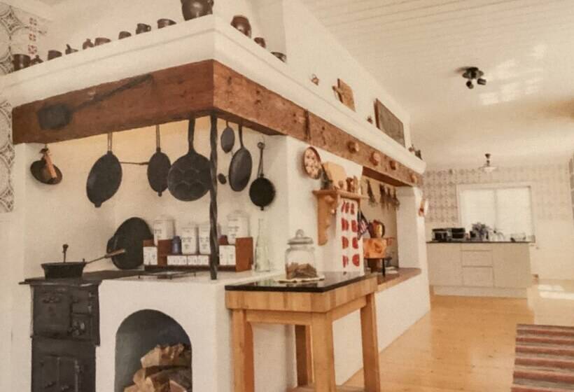 Ameriden Bed And Breakfast