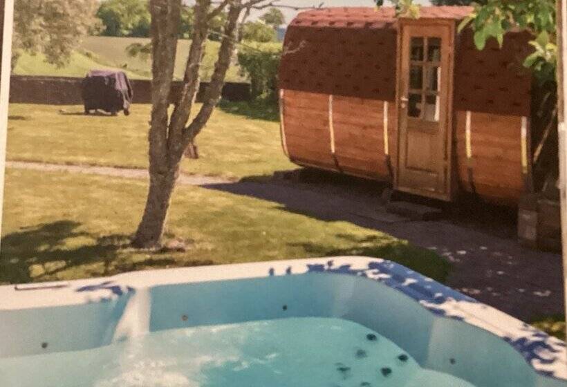 Ameriden Bed And Breakfast