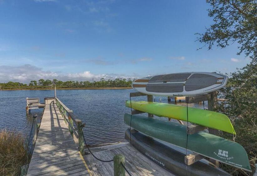 مبيت وإفطار Cape San Blas Inn