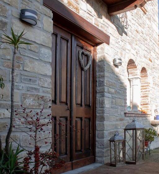 مبيت وإفطار Casa Tarò