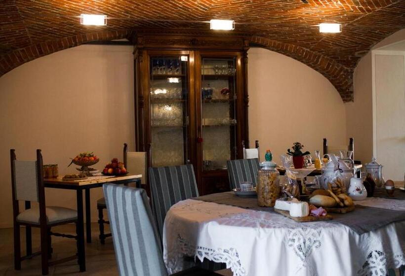 مبيت وإفطار Casa Tarò