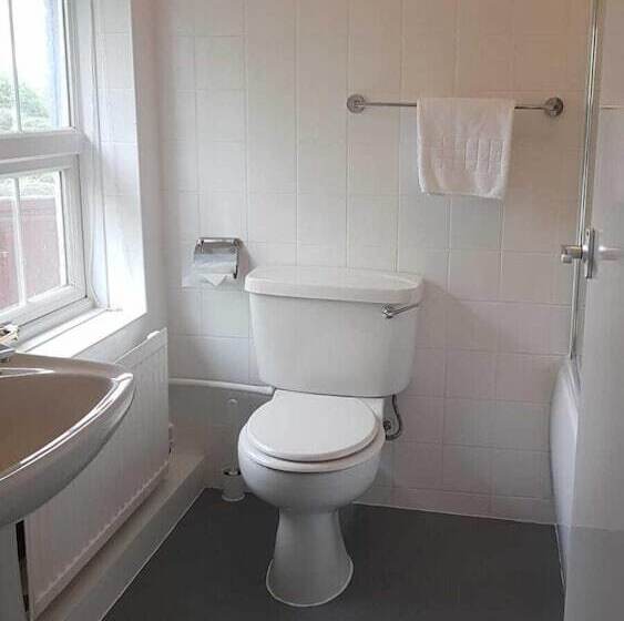 ベッドアンドブレックファースト Chequers Inn