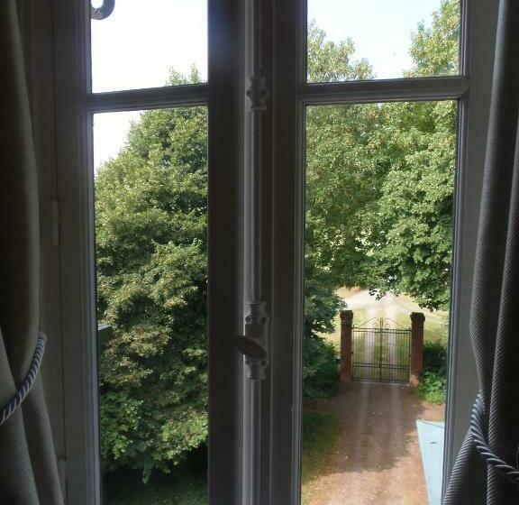 ベッドアンドブレックファースト Château De Launay