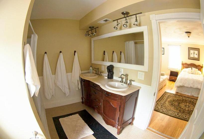 住宿加早餐  Foster's Bethel Beach Inn