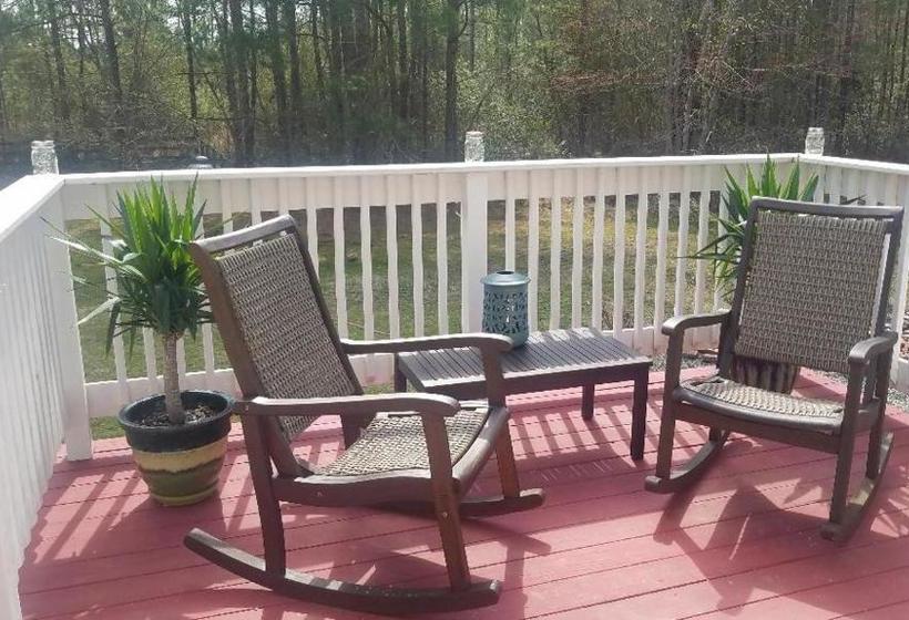 住宿加早餐  Foster's Bethel Beach Inn