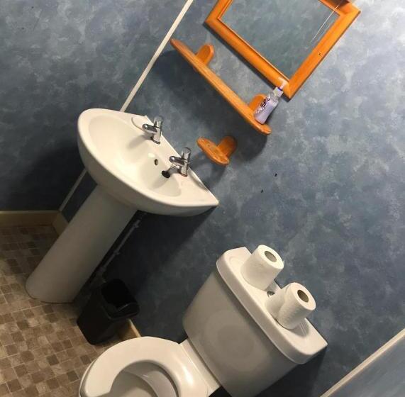 Bed and Breakfast Green Bridge Inn