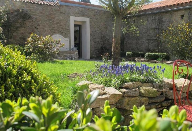 ベッドアンドブレックファースト La Blanchisserie