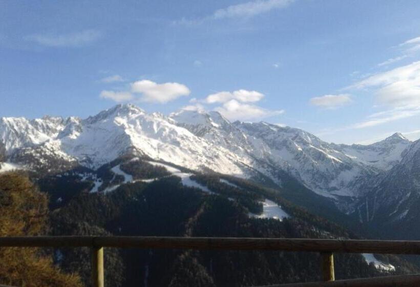 مبيت وإفطار La Vecchia Scuola