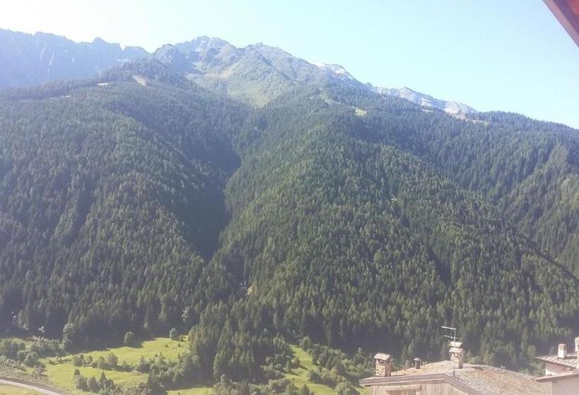 مبيت وإفطار La Vecchia Scuola