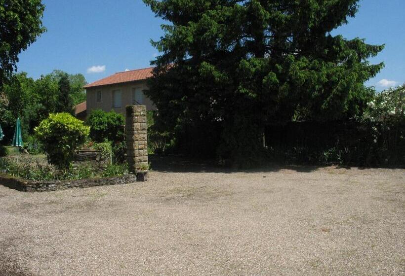 ベッドアンドブレックファースト Les Jardins De La Grange