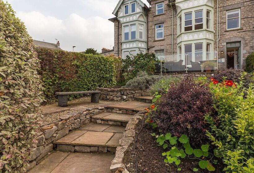 ベッドアンドブレックファースト Number 43