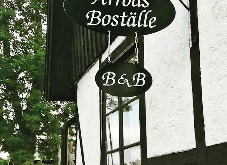 تختخواب و صبحانه årröds Boställe