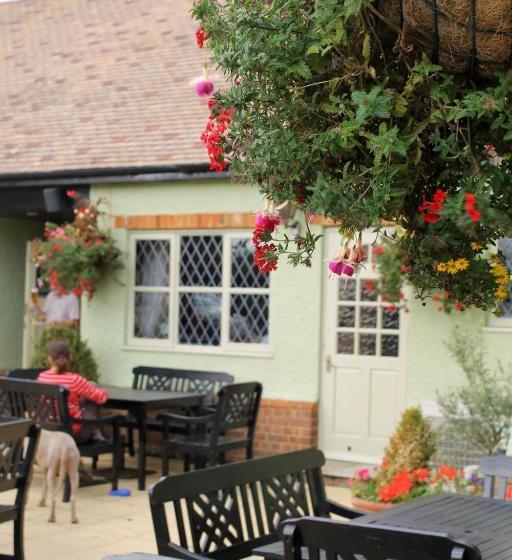 צימר The Green Man Stanford