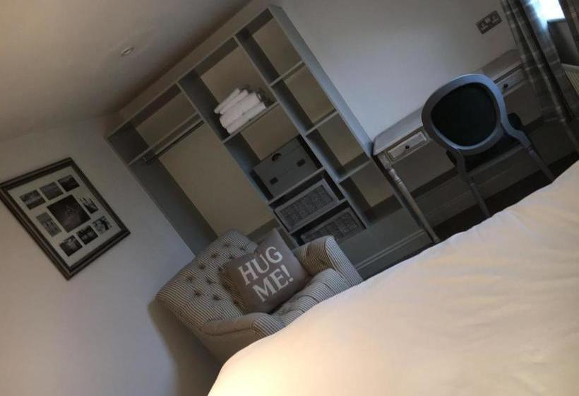 צימר The Green Man Stanford