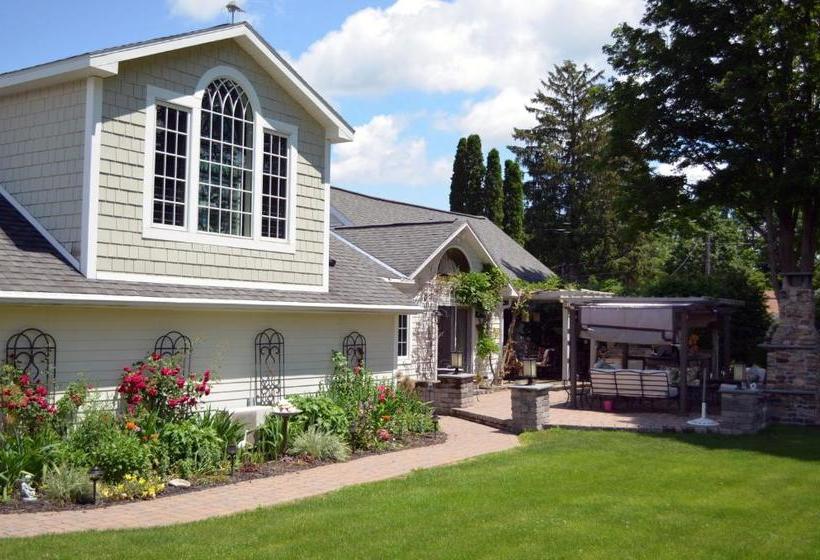 مبيت وإفطار The Lace Curtain Cottage