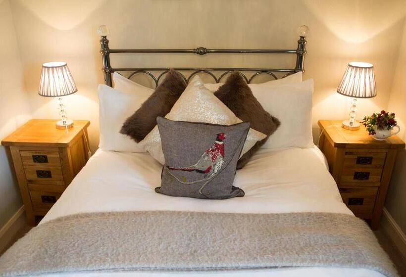 Hall Farm Bed & Breakfast