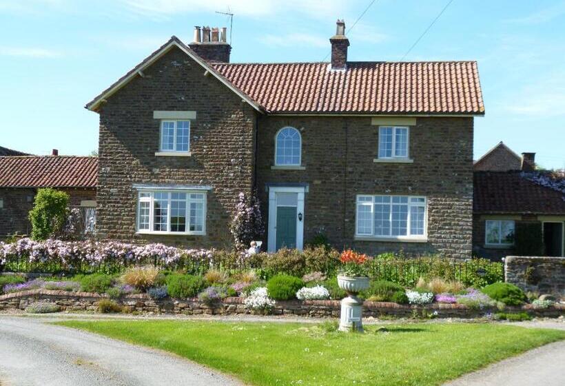 Hall Farm Bed & Breakfast