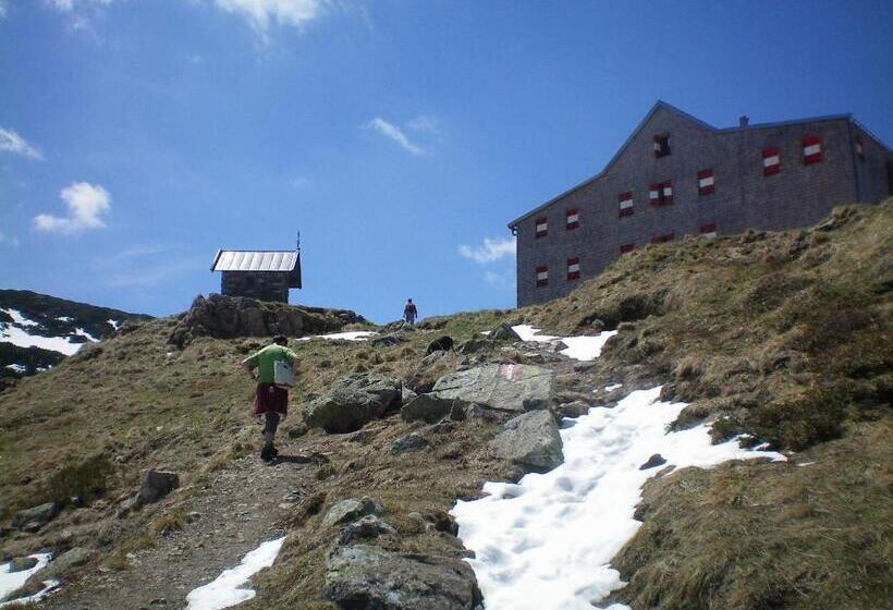 Haus Lechner Apartments