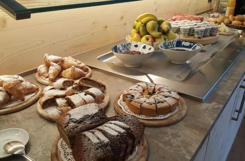 فندق Agritur Piccolo Fiore B&b