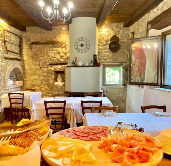 فندق Agriturismo Casa Rastelli