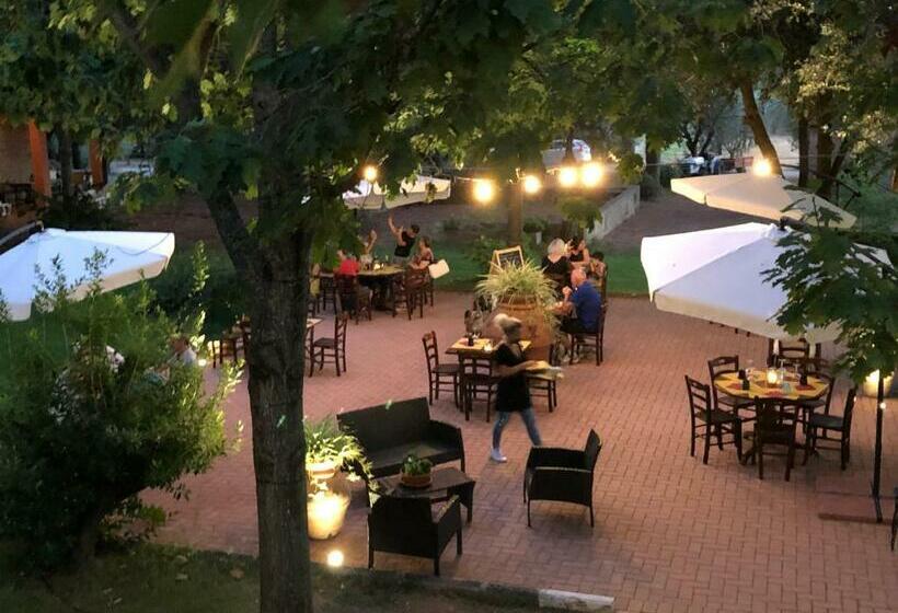 酒店 Agriturismo Il Piaggione