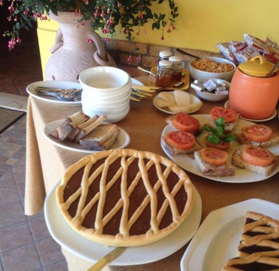 בית מלון כפרי Agriturismo La Rustica