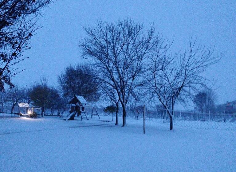 Отель Agriturismo L Albara Wines, Pool & Spa