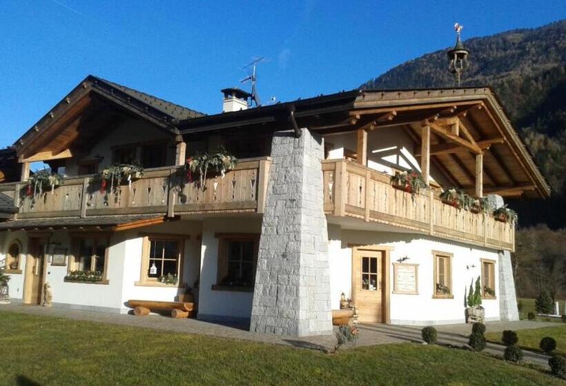 בית מלון כפרי Agriturismo Maso Grisun