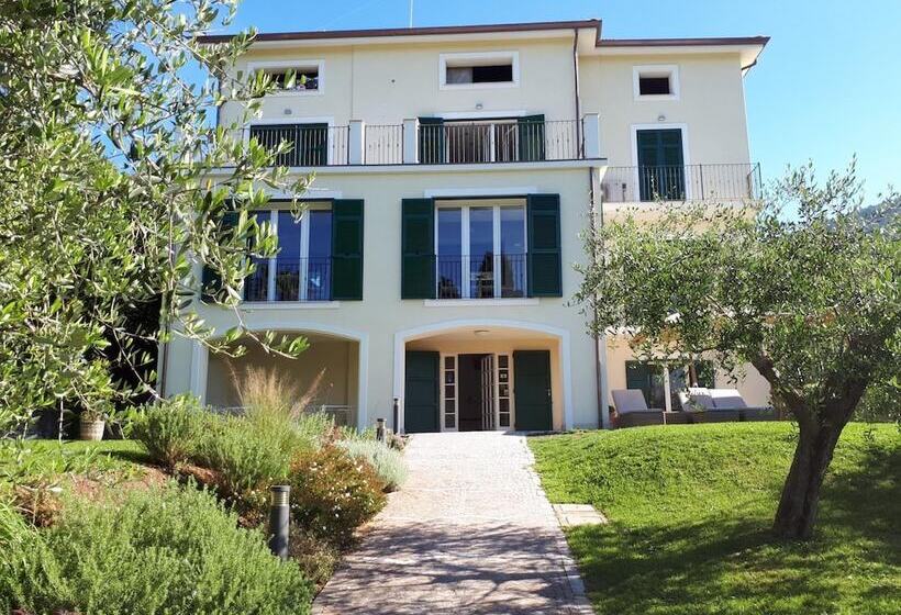 בית מלון כפרי Albergo Blueline