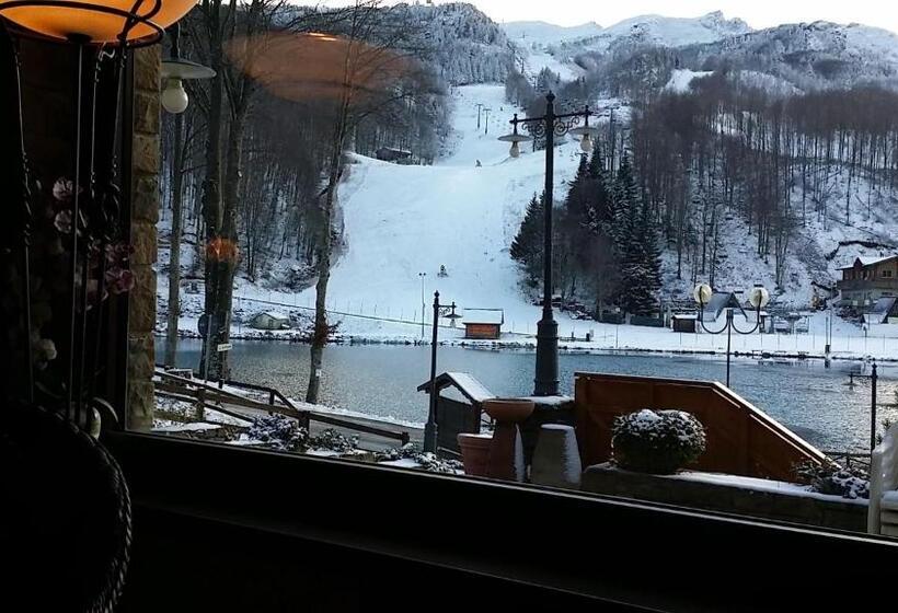 호텔 Albergo Diana