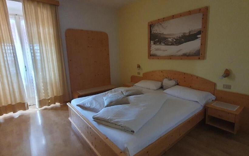 Hotel Albergo Aurora