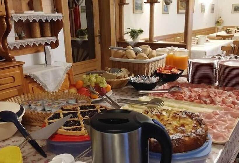 Hotel Albergo Aurora