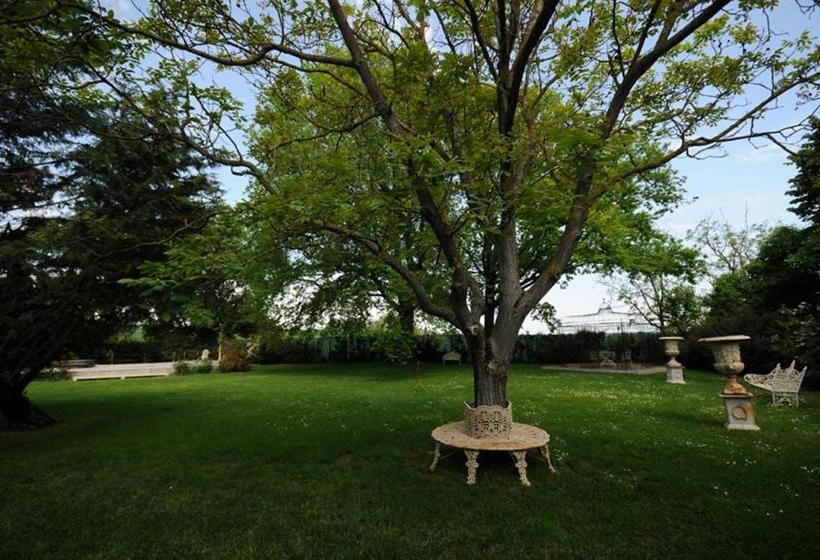 ホテル Azienda Agricola Palazzo Manzoni