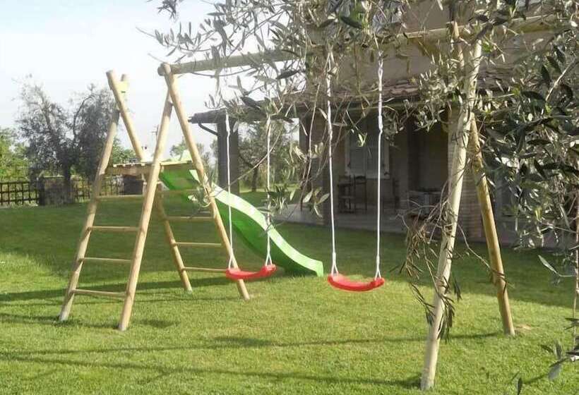 فندق Bio Agriturismo Poggio Aione