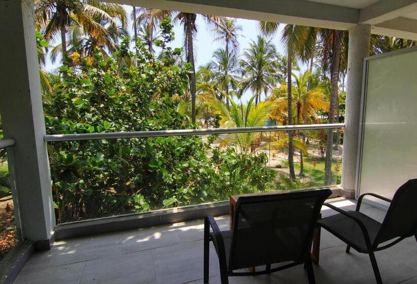 בית מלון כפרי Blue Mango Beach