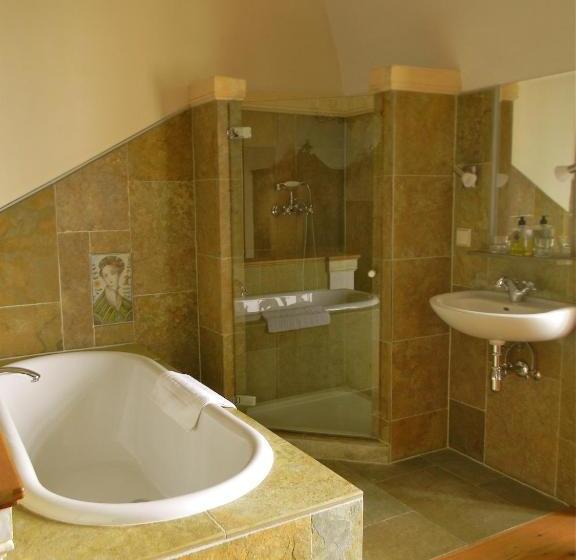 Отель Burg Bernstein