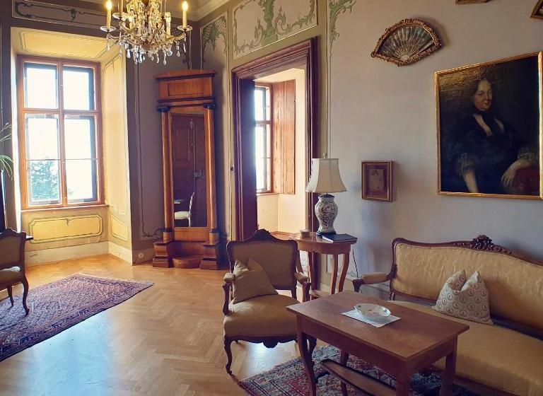 Отель Burg Bernstein