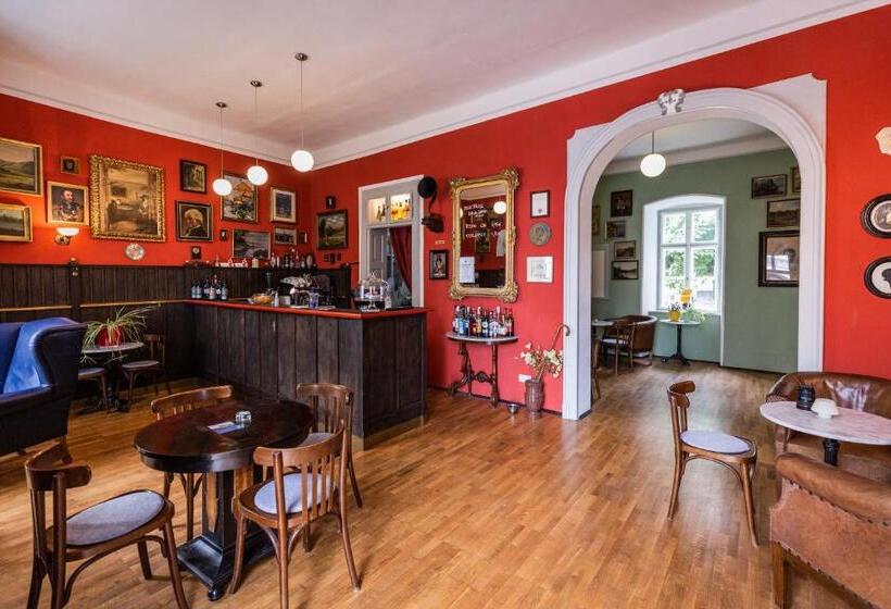 Отель Burg Bernstein