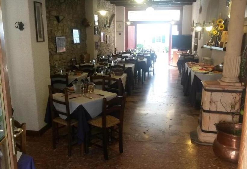 בית מלון כפרי Capriolo