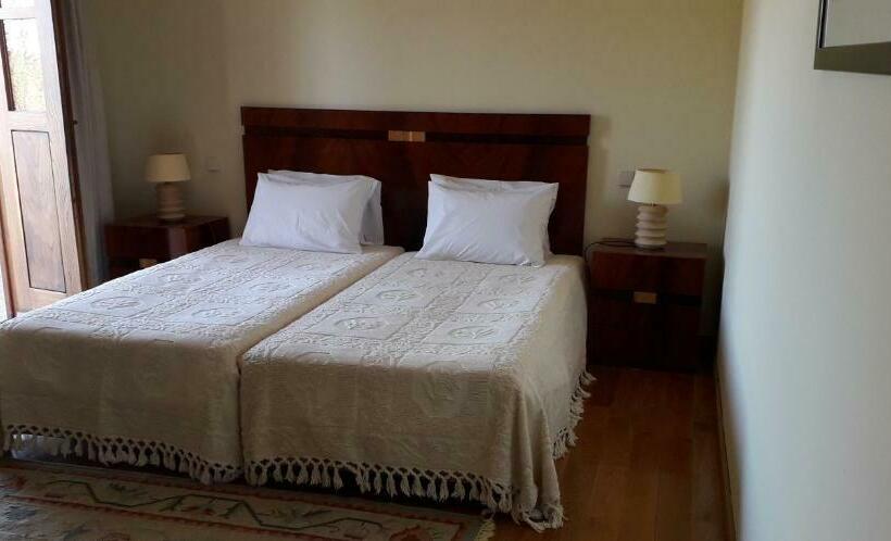 בית מלון כפרי Casa Dos Pombais De Caçarelhos Rural